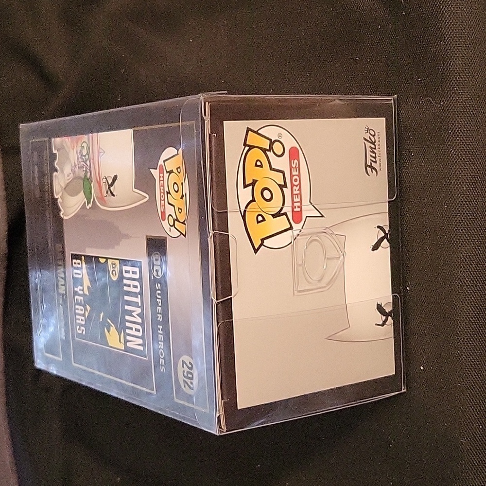 Batman Funko - Picture 5 of 6
